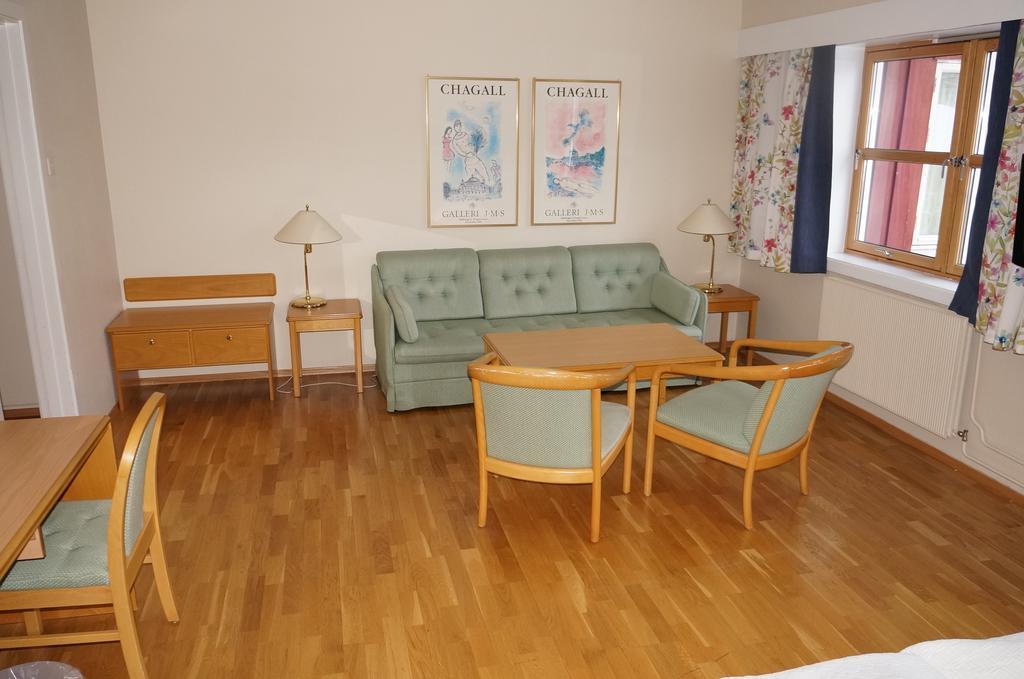 Verdal Hotell ヴァダル エクステリア 写真