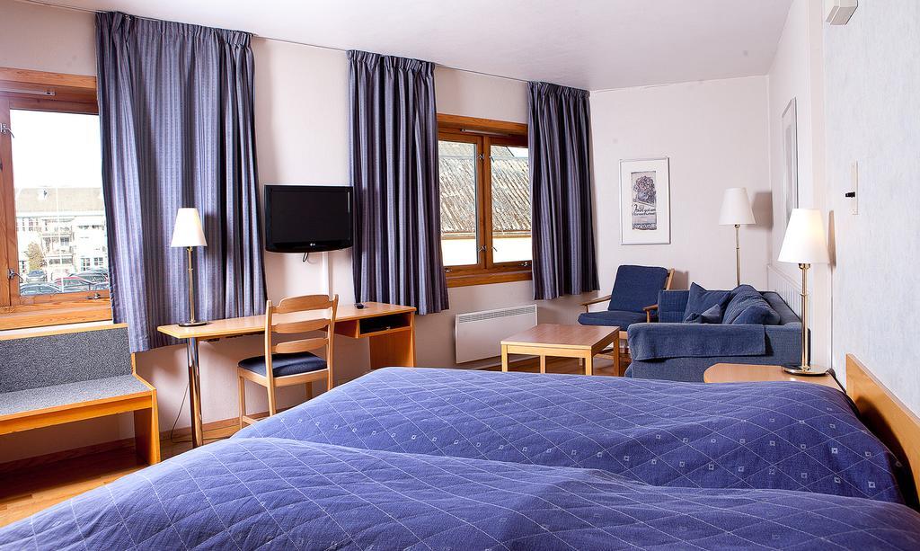 Verdal Hotell ヴァダル エクステリア 写真