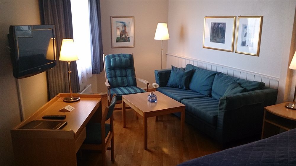 Verdal Hotell ヴァダル エクステリア 写真