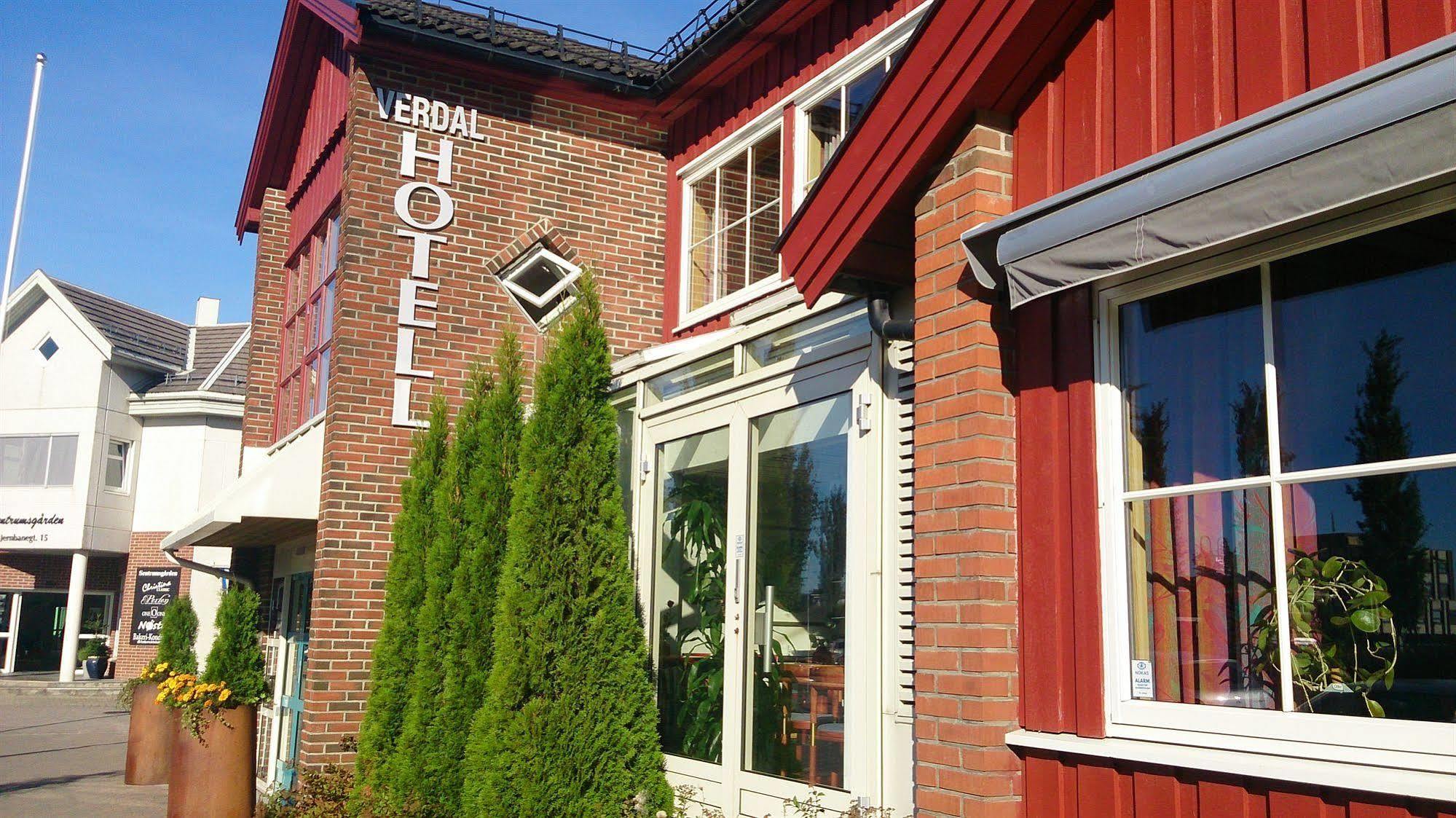 Verdal Hotell ヴァダル エクステリア 写真