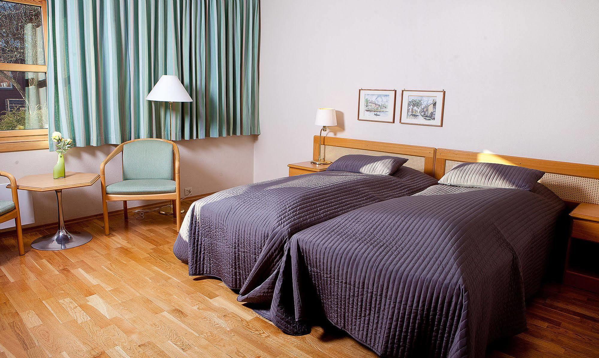 Verdal Hotell ヴァダル エクステリア 写真