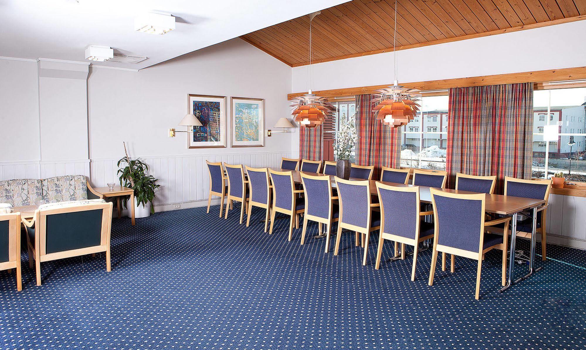 Verdal Hotell ヴァダル エクステリア 写真